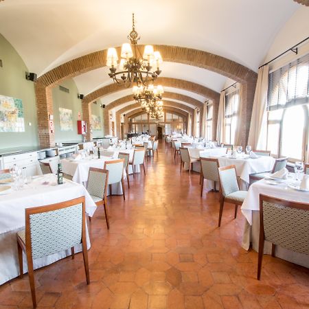 Parador De Benavente Extérieur photo
