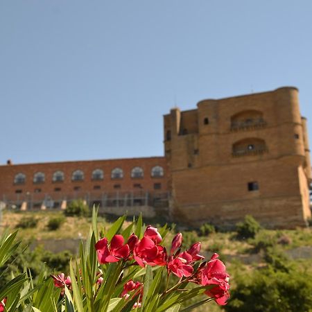 Parador De Benavente Extérieur photo