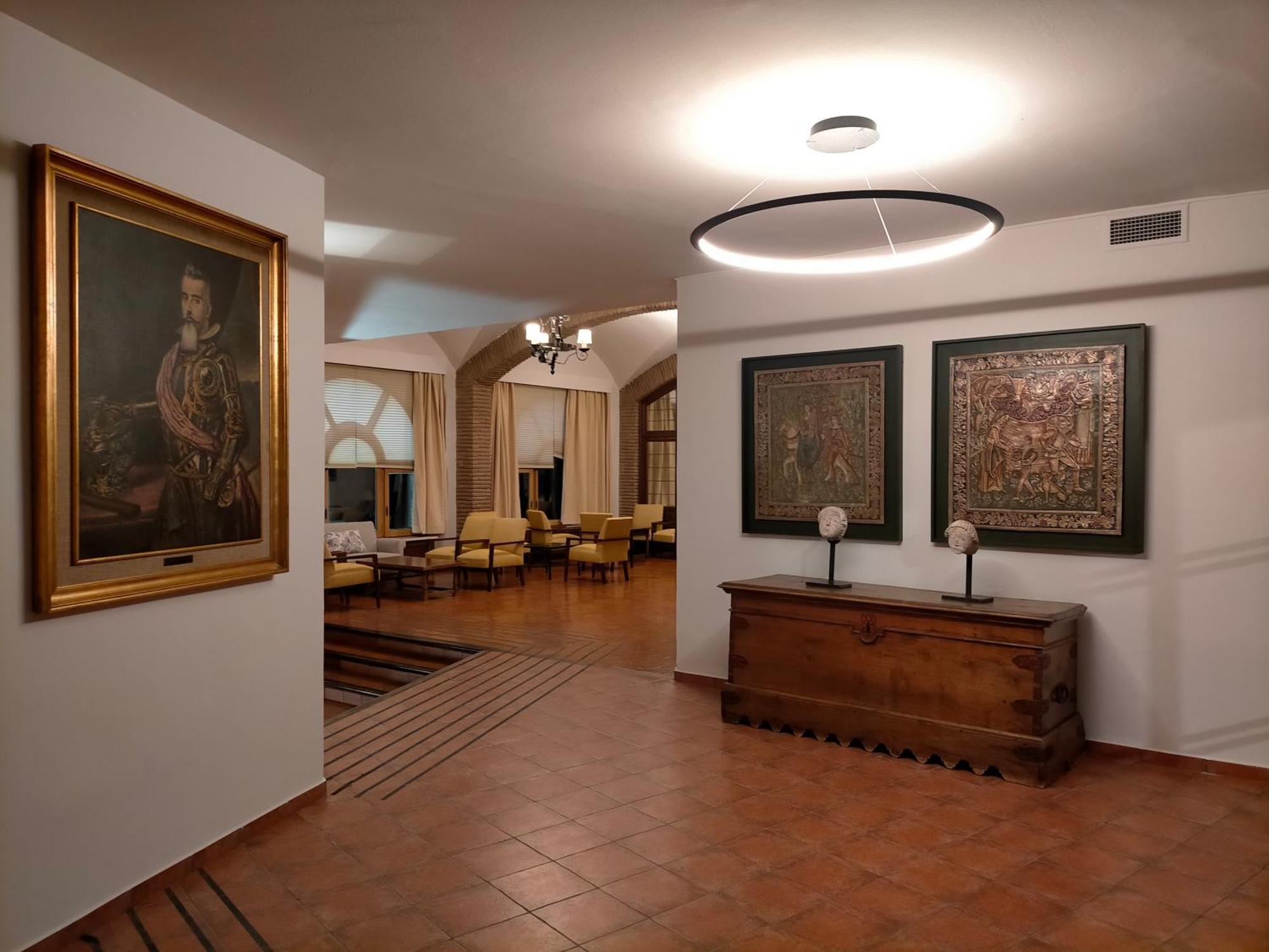 Parador De Benavente Extérieur photo